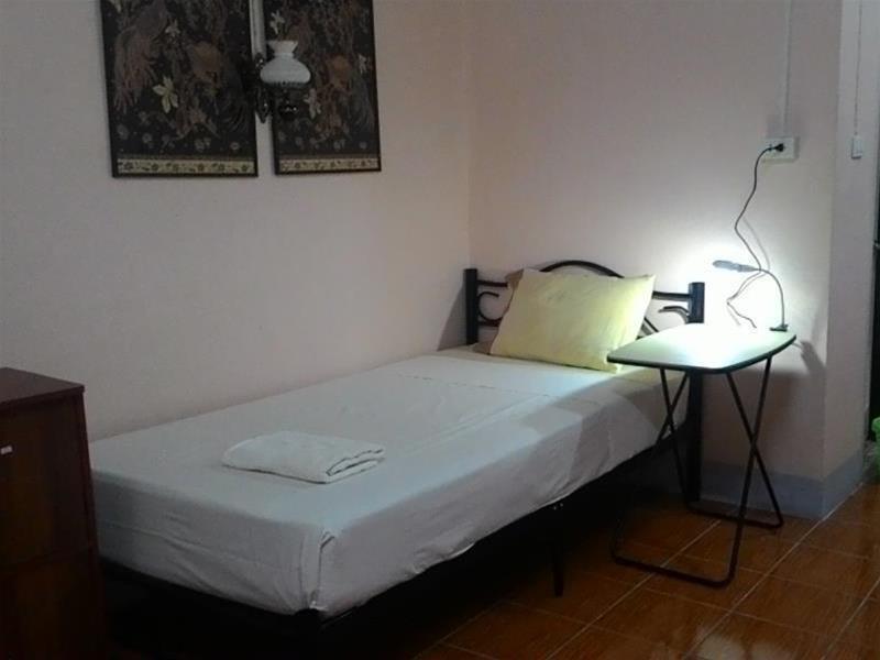 D'S Corner & Guesthouse Phuket Bagian luar foto