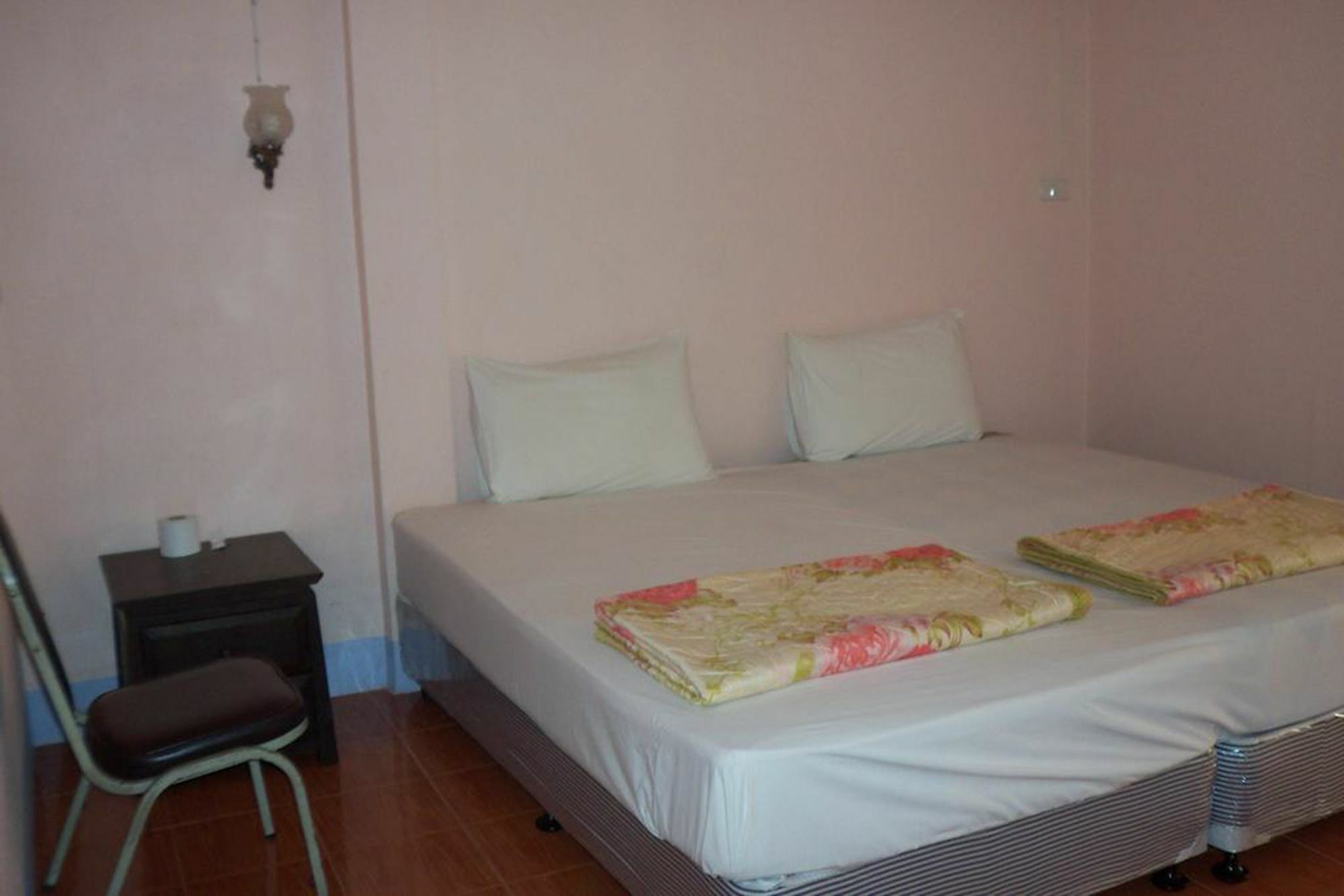 D'S Corner & Guesthouse Phuket Bagian luar foto